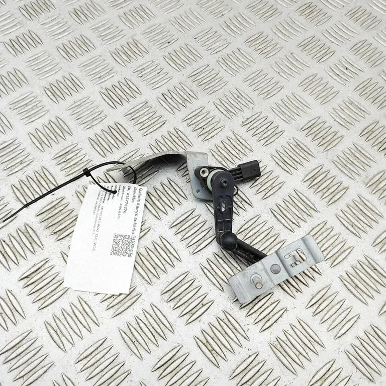 Aizmugurējās gaisa balstiekārtas augstuma sensors A0009053713