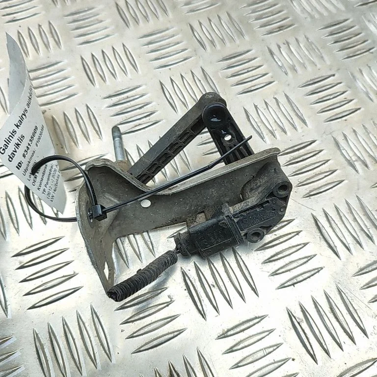 Aizmugurējās gaisa balstiekārtas augstuma sensors 600652300B