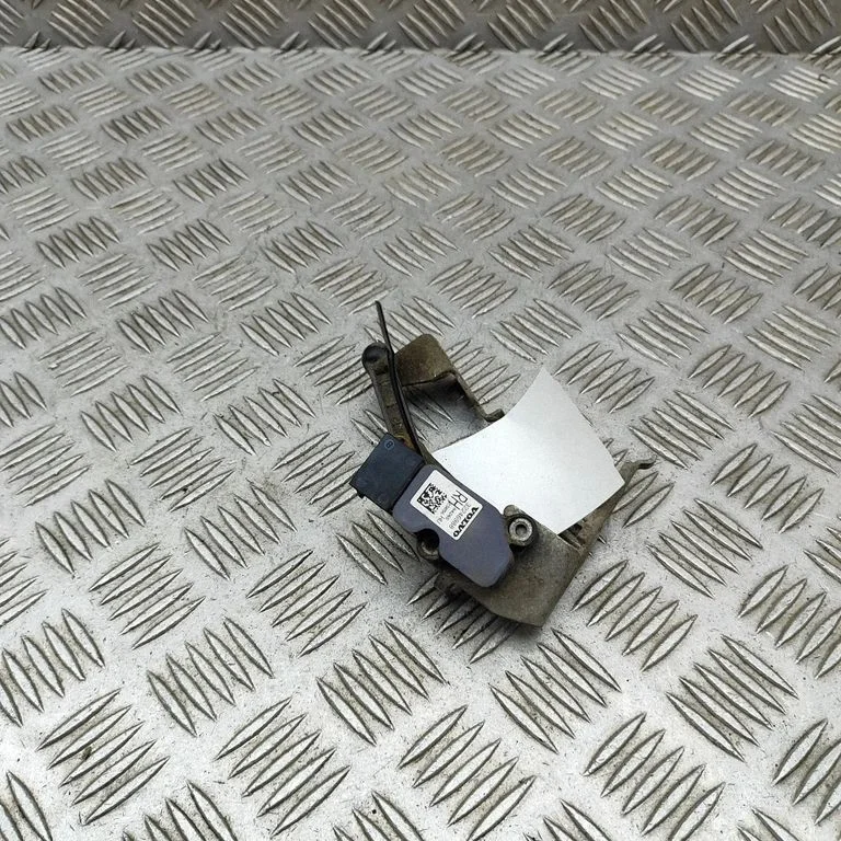 Aizmugurējās gaisa balstiekārtas augstuma sensors 31406563