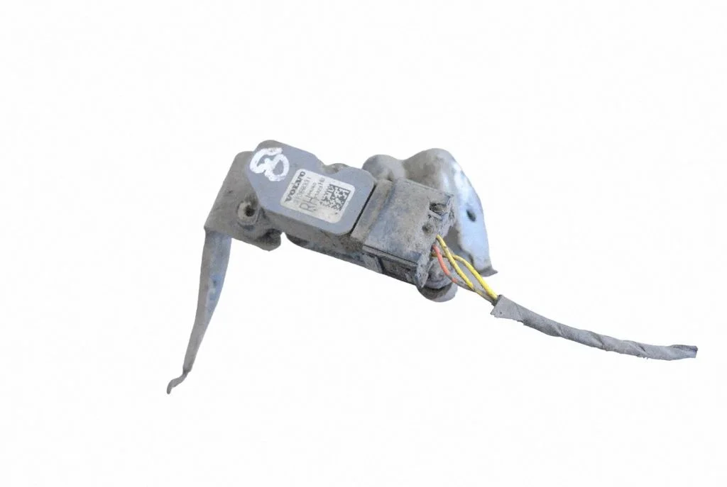 Rear air suspension level height sensor 31360331