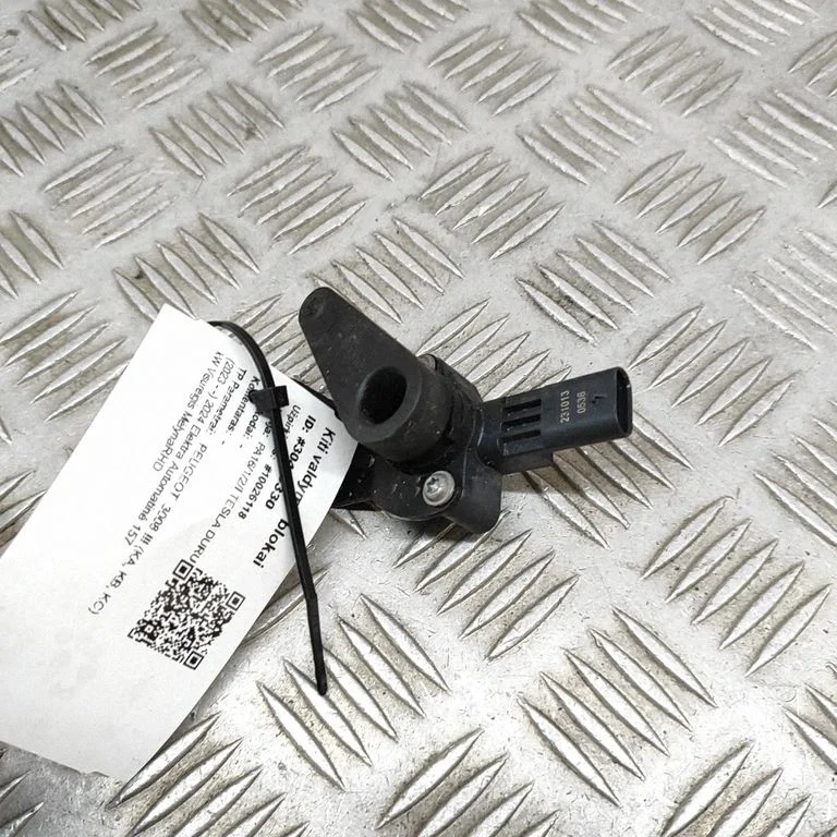 Rear air suspension level height sensor 9843827080