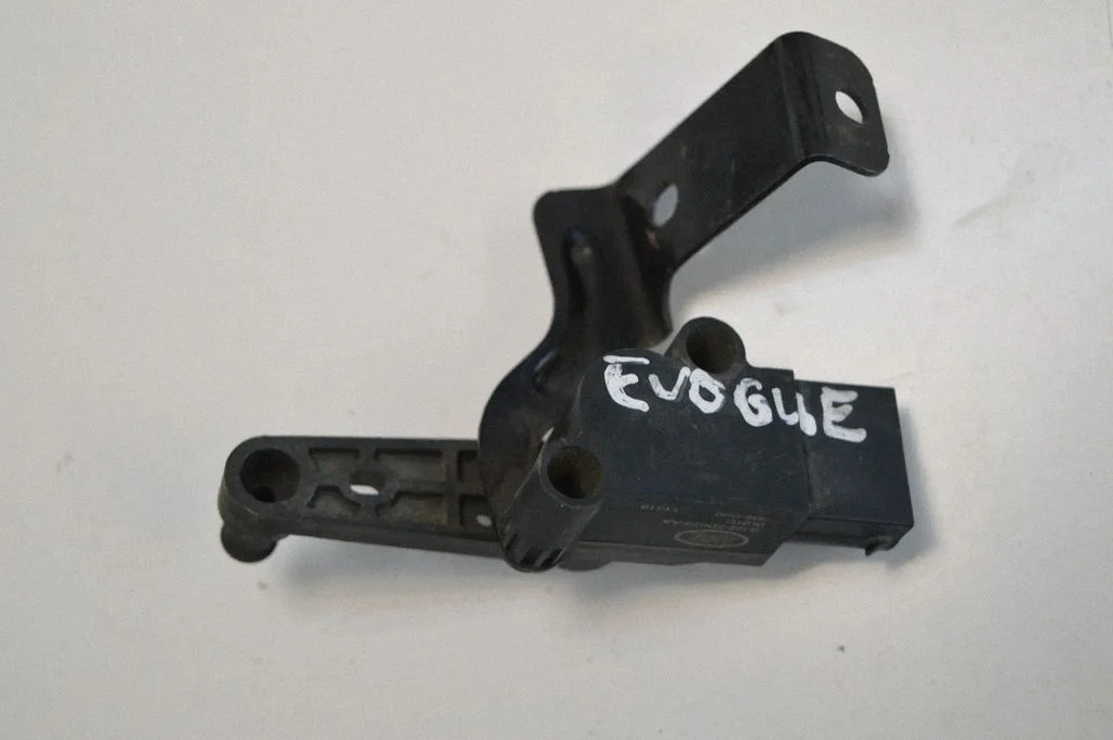 Rear air suspension level height sensor – Land Rover Range Rover Evoque L538 (2011-2018)