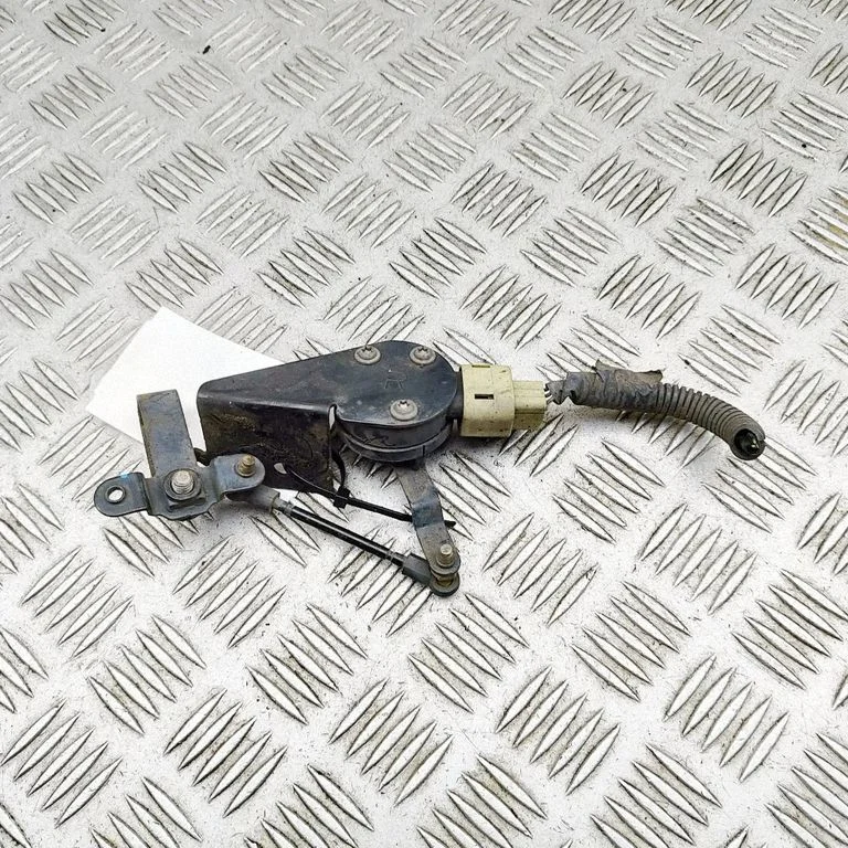Tagumise õhkvedrustuse kõrgusandur 23152101 – Cadillac Escalade IV (2014-2020)
