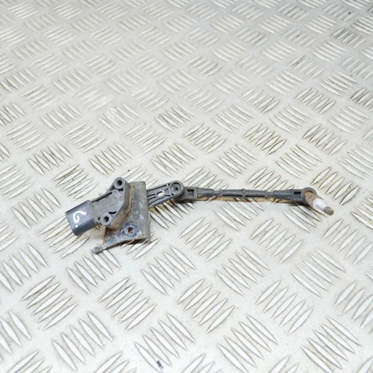 Rear air suspension level height sensor 4M0907503