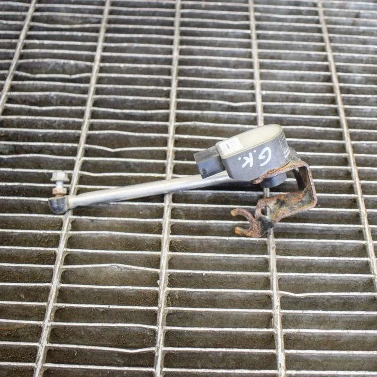 Aizmugurējās gaisa balstiekārtas augstuma sensors 97033302103