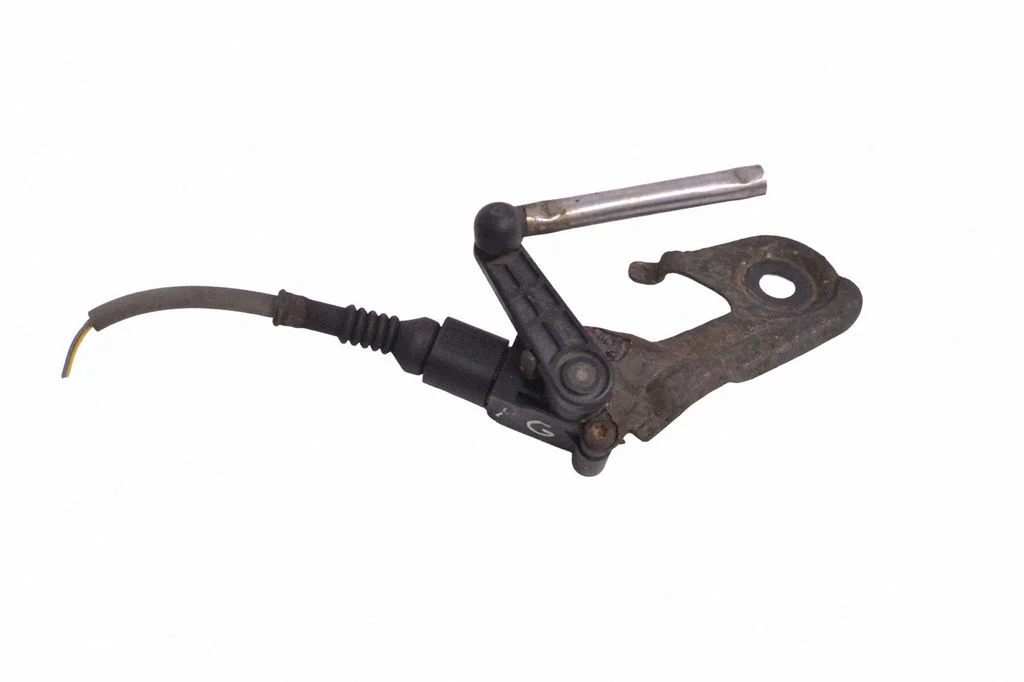 Rear air suspension level height sensor 8R0941309C