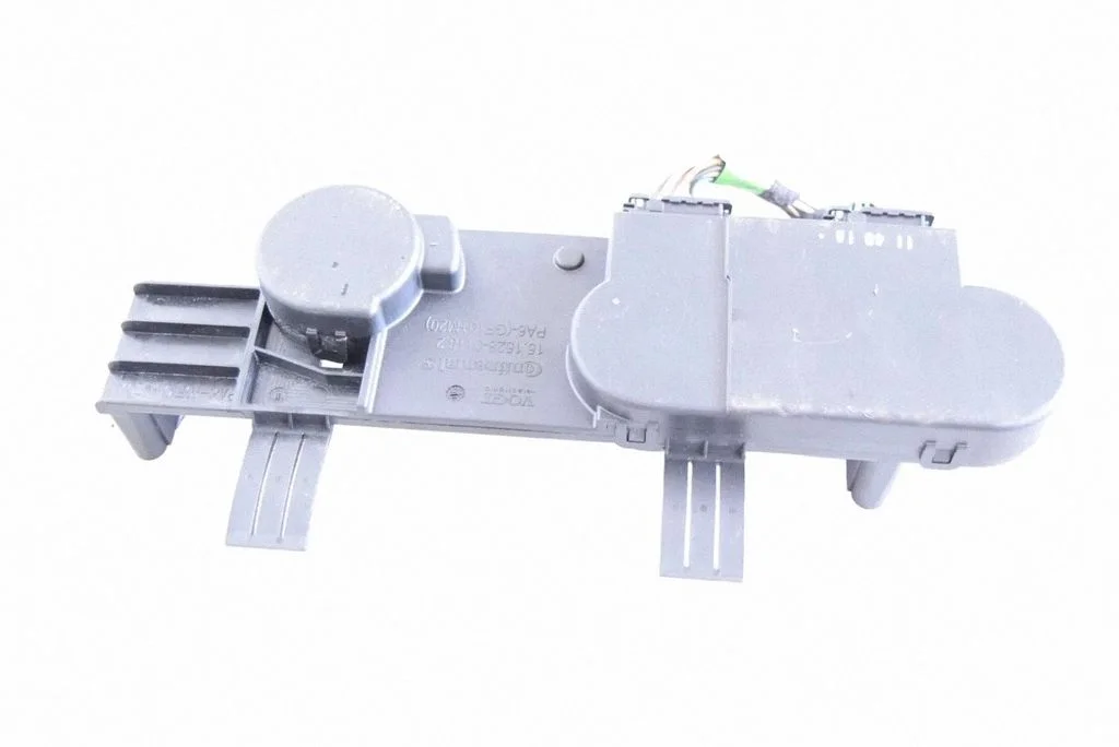 Air suspension control unit module (rear) 15152801182