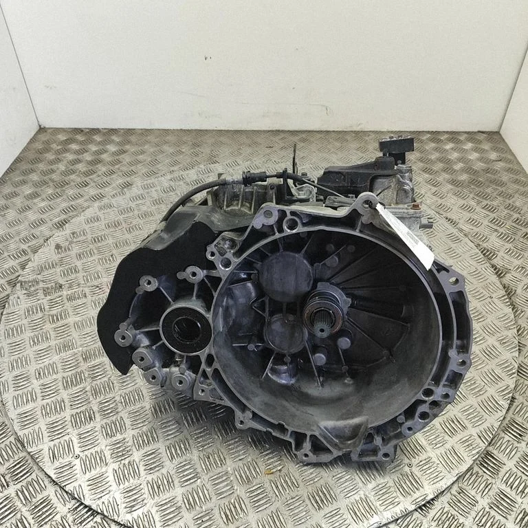 Manualna skrzynia biegów 6-biegowa – Land Rover Range Rover Evoque L538 (2011-2018)