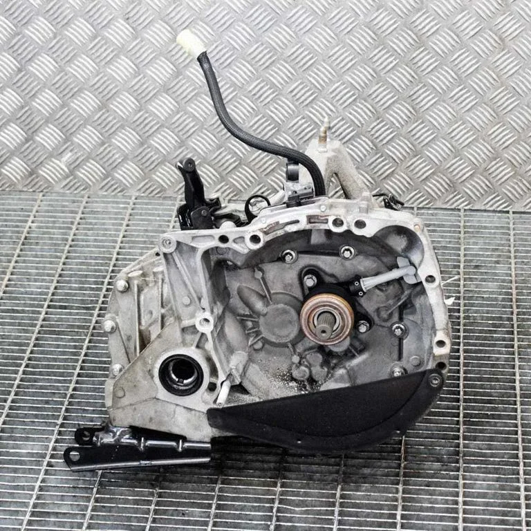 Mehaaniline 6-käiguline käigukast JH3359 – Dacia Sandero II (2012-2020)