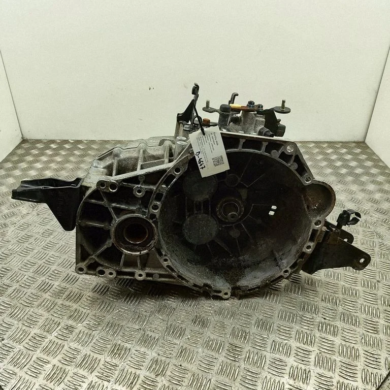 Mehāniskā 6 pārnesumu ātrumkārba G120500051