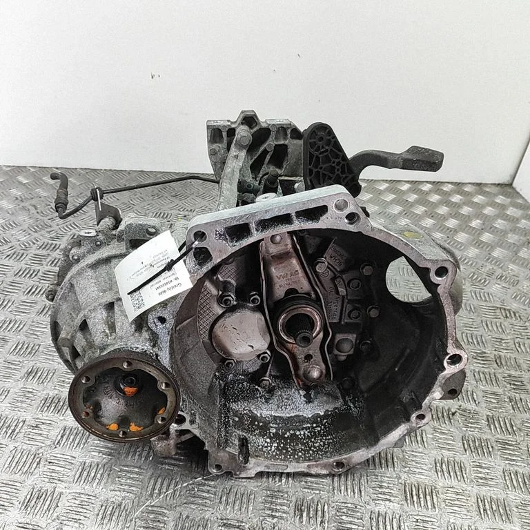 Manual 6 speed gearbox