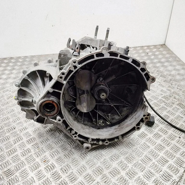 Manual 6 speed gearbox TIGC1