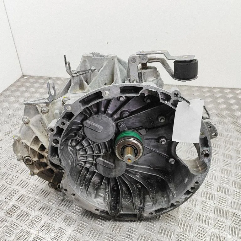 Mehāniskā 6 pārnesumu ātrumkārba – Mercedes-Benz A klase W176 (2012-2018)