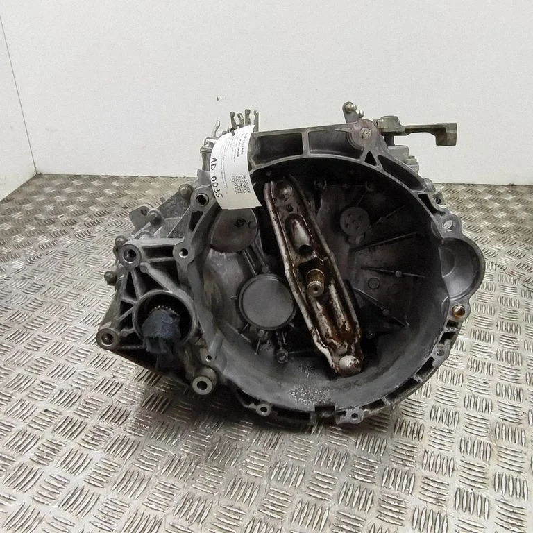 Mehaaniline 6-käiguline käigukast – Mini Cooper Countryman R60 (2011-2016)