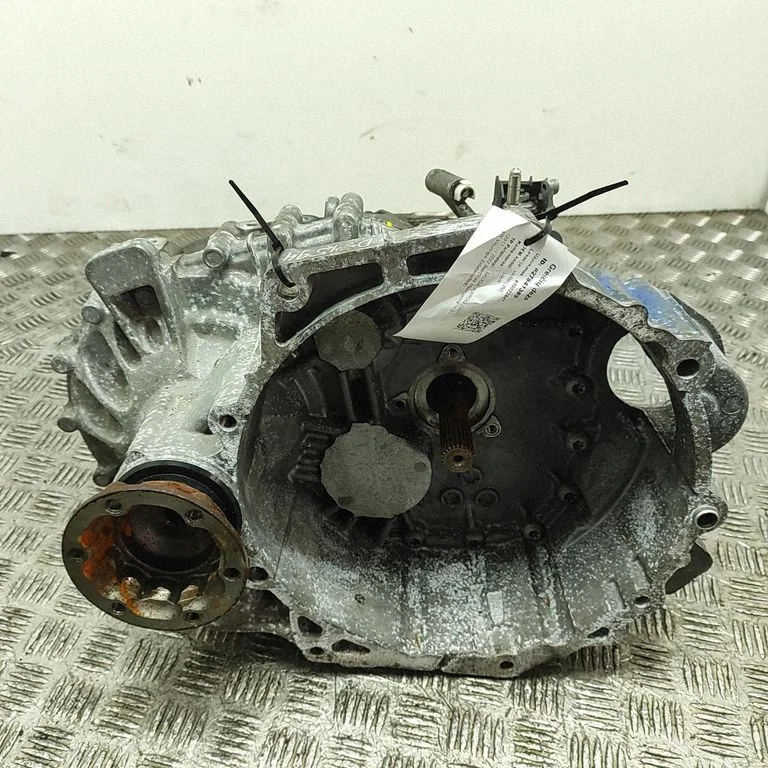 Manual 6 speed gearbox