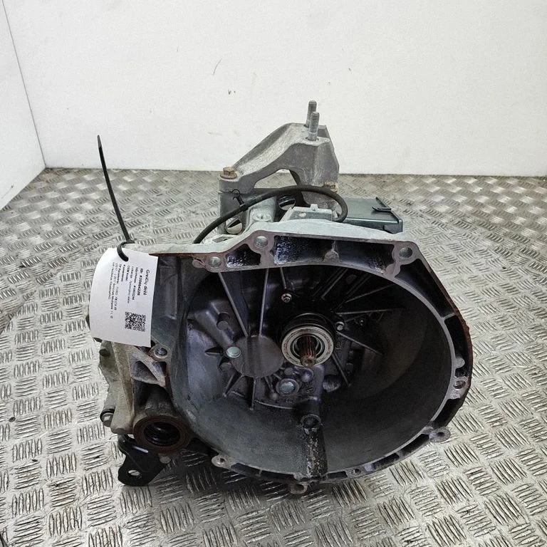 Mehāniskā 6 pārnesumu ātrumkārba CA6R7002LBF