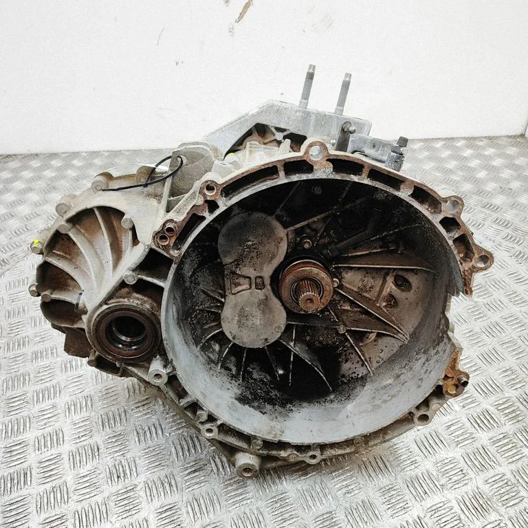 Manual 6 speed gearbox GK3R7002JGA