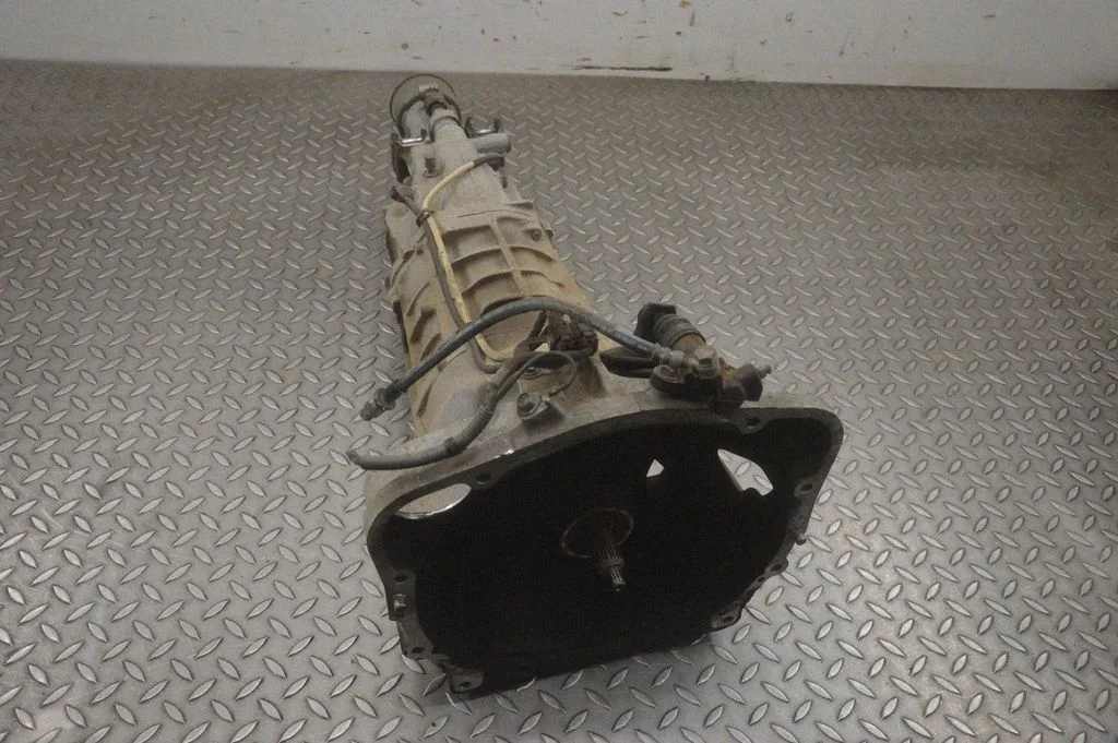 Manual 6 speed gearbox