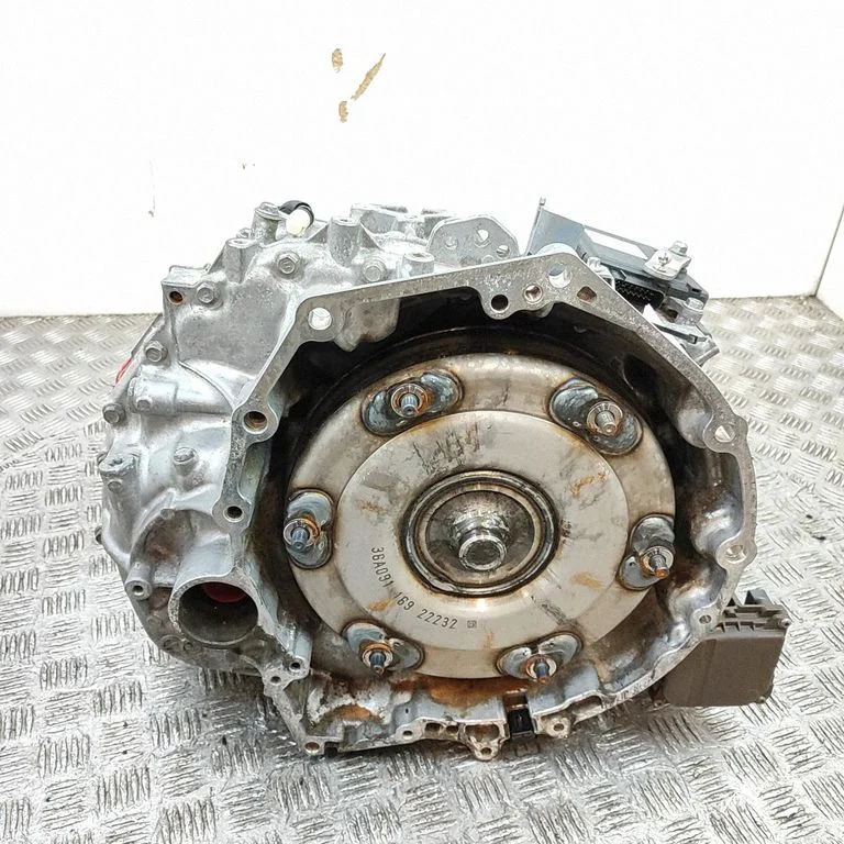 Automātiskā ātrumkārba – BMW 2. sērija F45 (2014-2021)