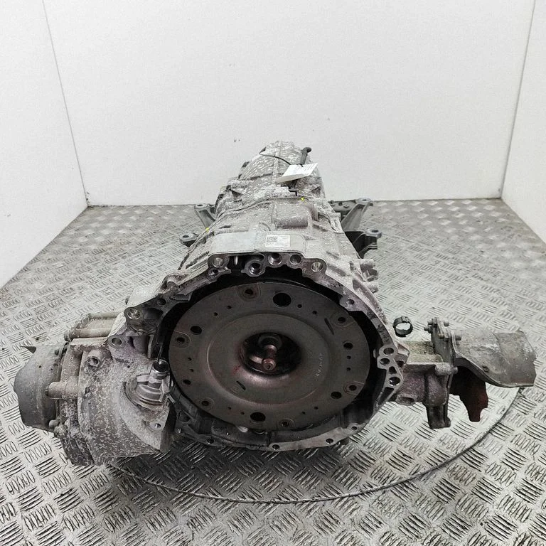 Automātiskā ātrumkārba 8HP65A