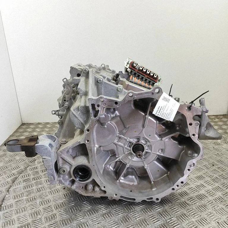 Automātiskā ātrumkārba TZ215XS002