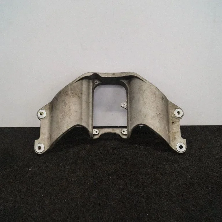 Ātrumkārbas stiprinājuma kronšteins 3W0399283H