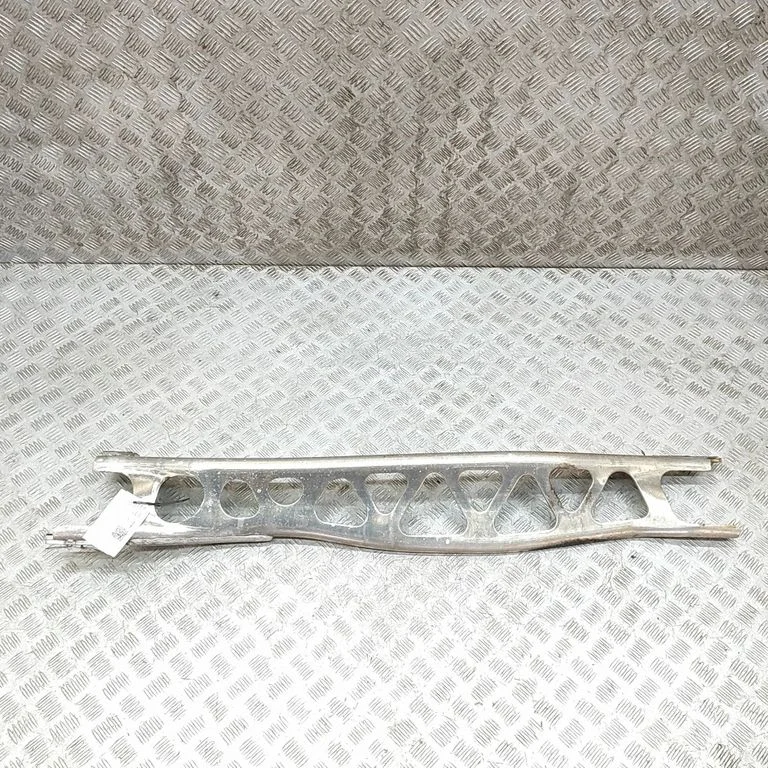 Gearbox mounting bracket K4886