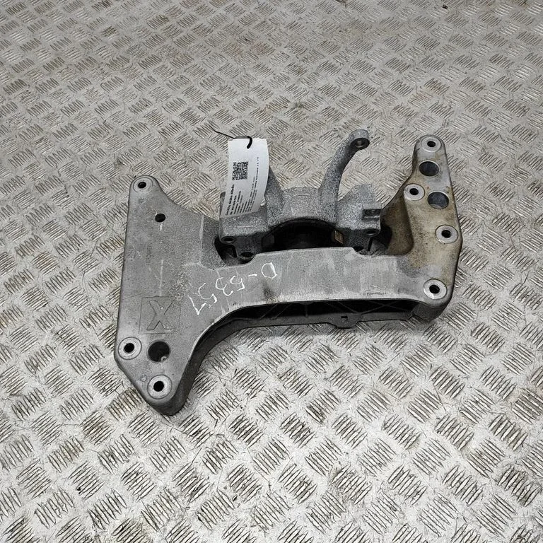 Gearbox mounting bracket – BMW 3 Series G20 G21 (2019-)