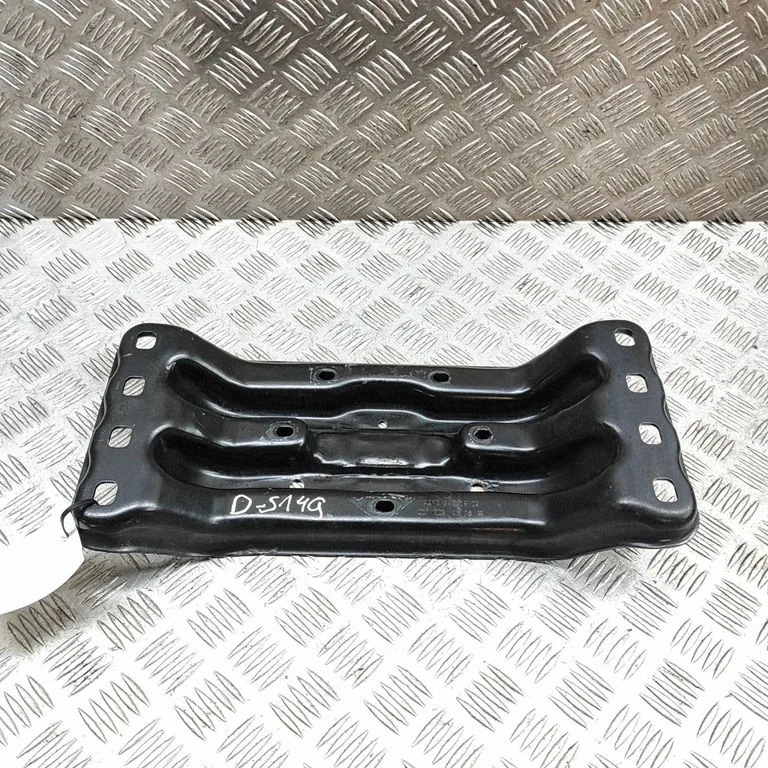 Käigukasti kinnitusklamber – Mercedes-Benz E-klass W213 (2016-)