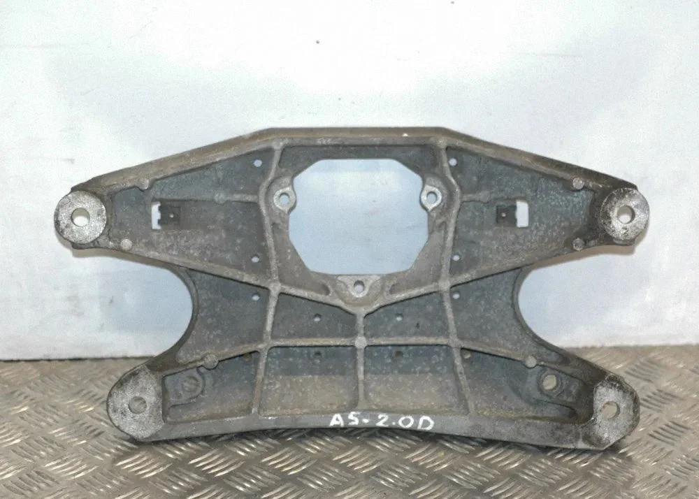 Gearbox mounting bracket – Audi A5 Sportback 8TA (2009-2016)