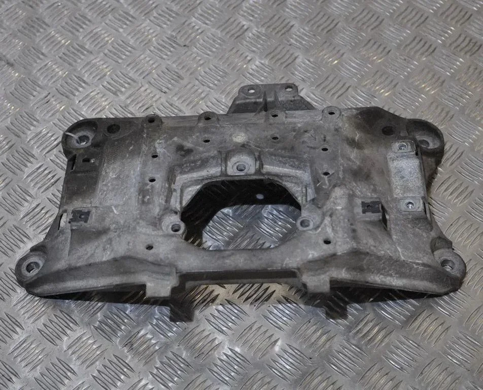 Gearbox mounting bracket – BMW 1 Series F20 F21 (2011-2019)