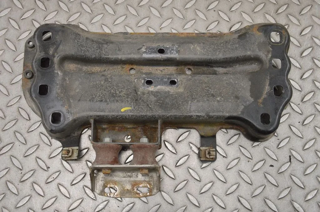 Gearbox mounting bracket A2122403802