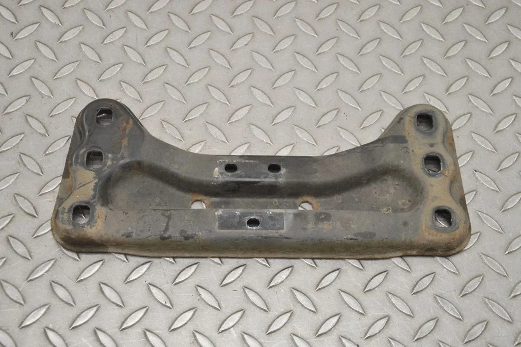 Gearbox mounting bracket – Mercedes-Benz SLK-Class R171 (2005-2011)