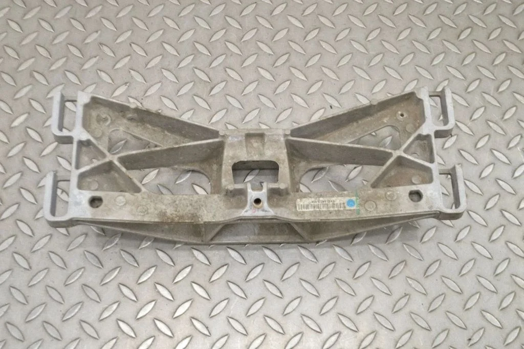 Gearbox mounting bracket GX736A026MA