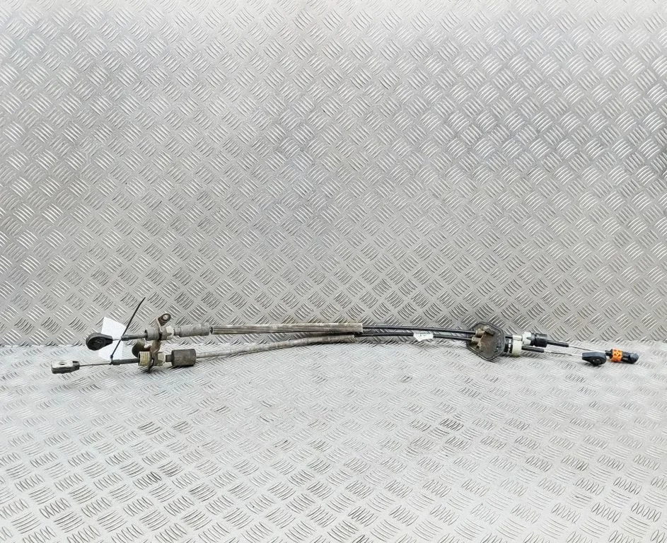 Gear shift cable linkage BK2R7E395DF
