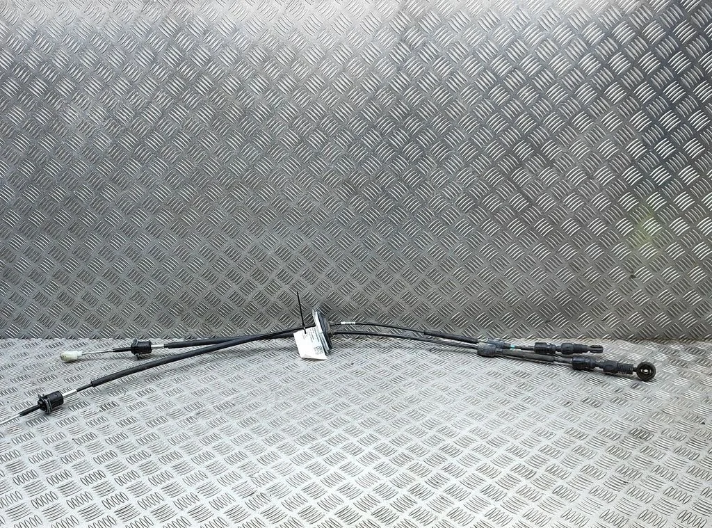 Pārnesumu pārslēgšanas trose 43794C5100