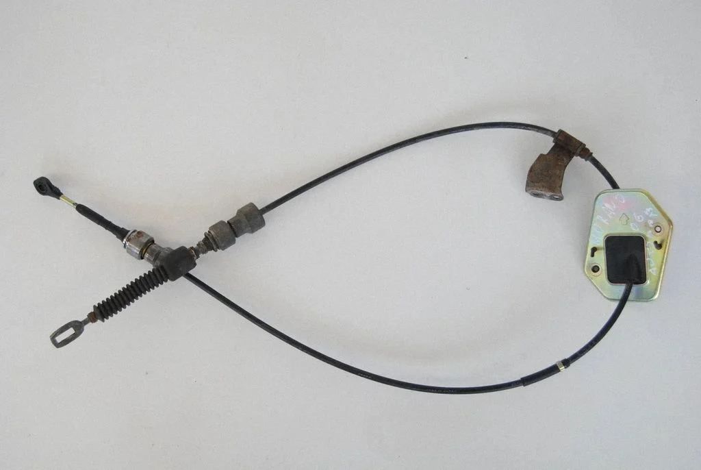 Gear shift cable linkage – Nissan Murano Z50 (2002-2008)
