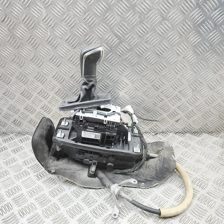 Mechanizm zmiany biegów (kulisa) 4G2713041BD