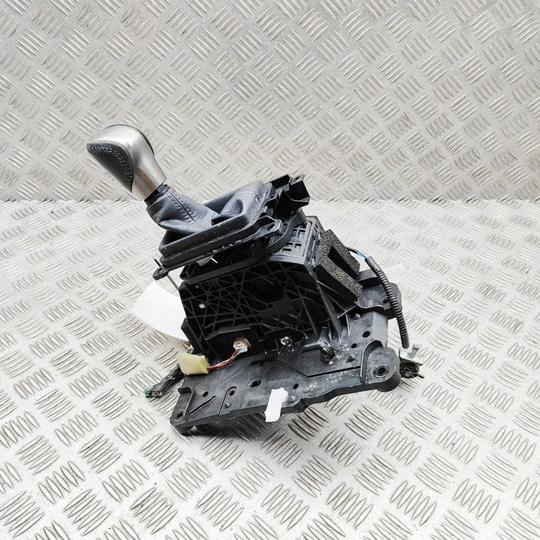 Mechanizm zmiany biegów (kulisa) 3355030D30