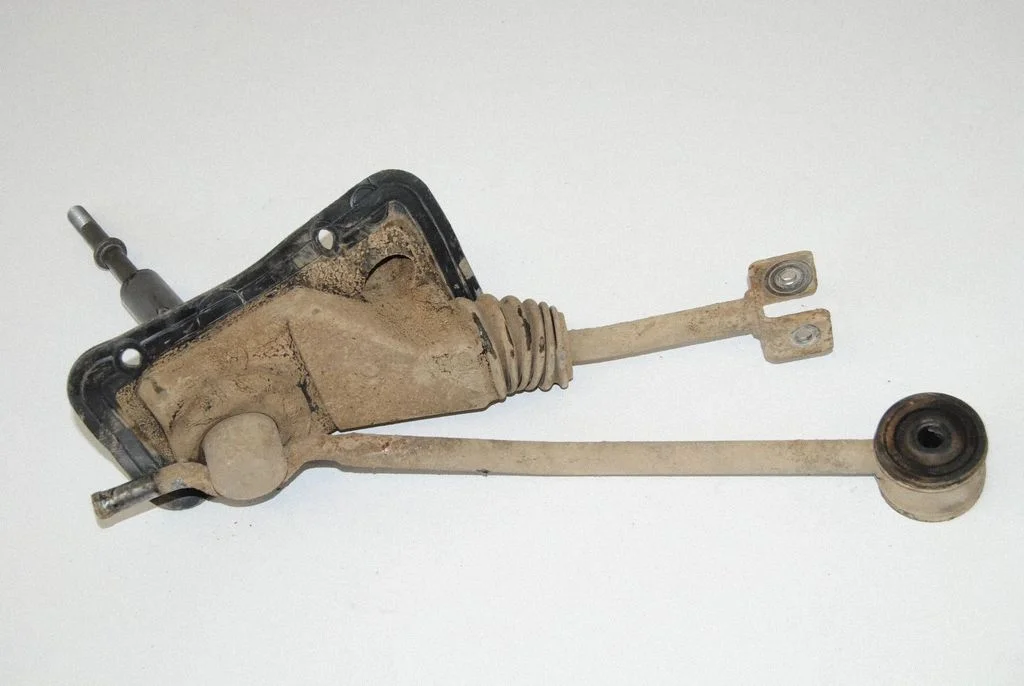 Pārnesumu pārslēgšanas mehānisms (kulise)