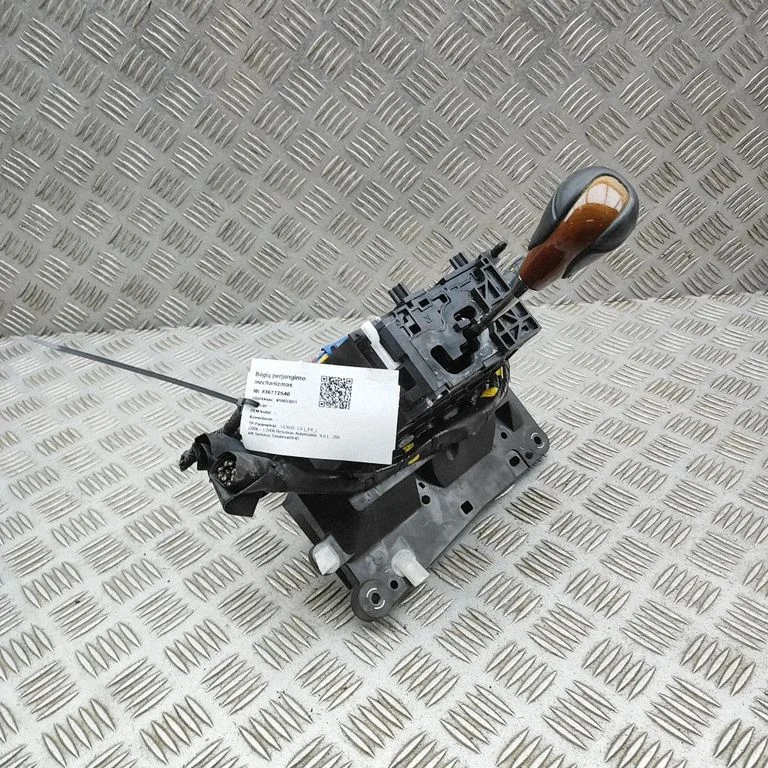 Mechanizm zmiany biegów (kulisa) 3355050472 – Lexus LS UCF30 (2001-2007)