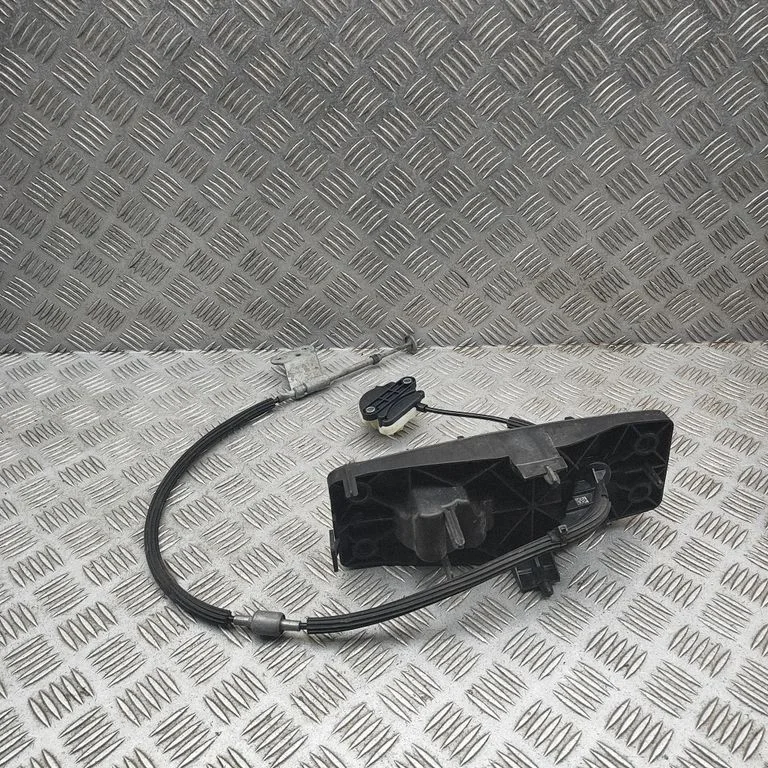 Gear selector mechanism 8W0713052P