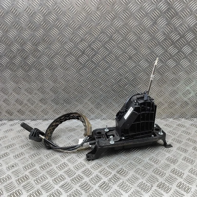 Gear selector mechanism – Volkswagen Tiguan Allspace (2017-)