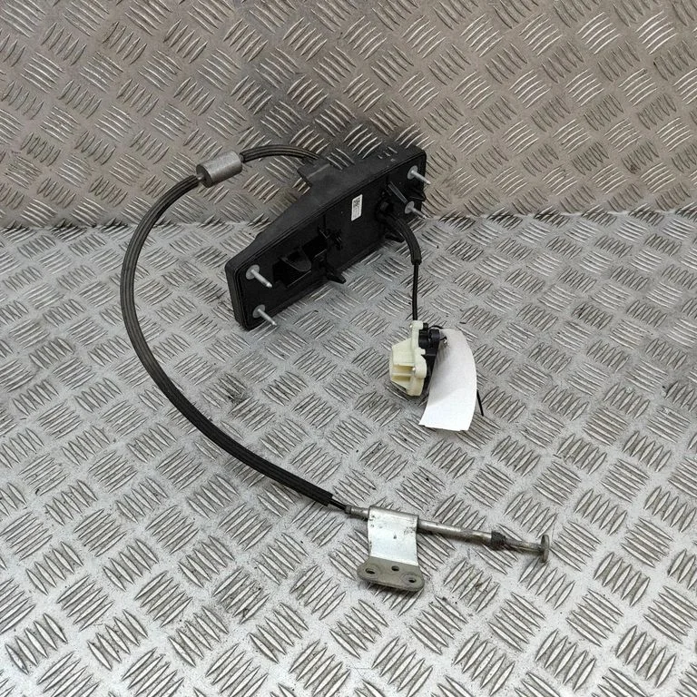 Gear selector mechanism 8W0713052L