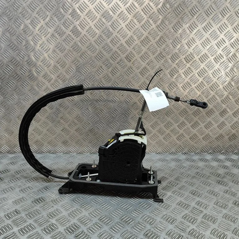 Mechanizm zmiany biegów (kulisa) 3Q2713023P