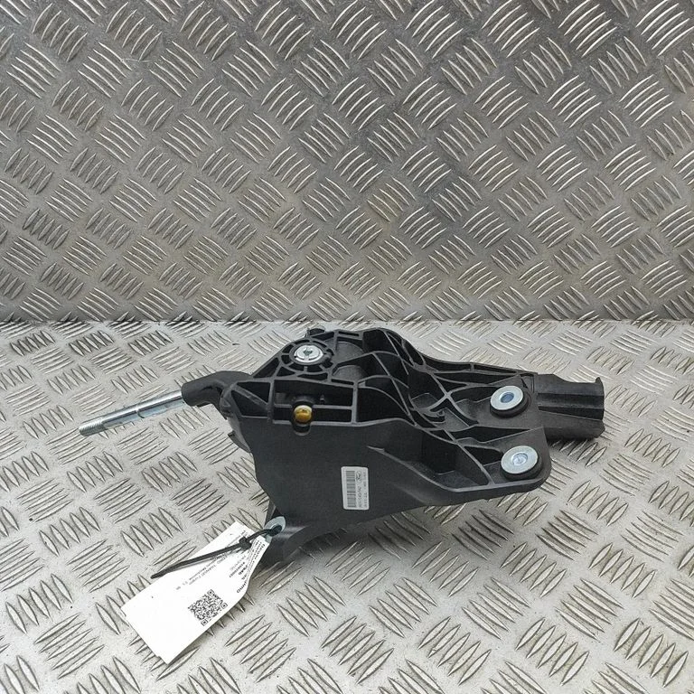 Gear selector mechanism JK2R7C453RAD