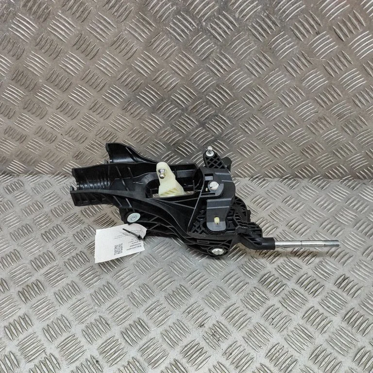 Gear selector mechanism JK2R7C453LAC