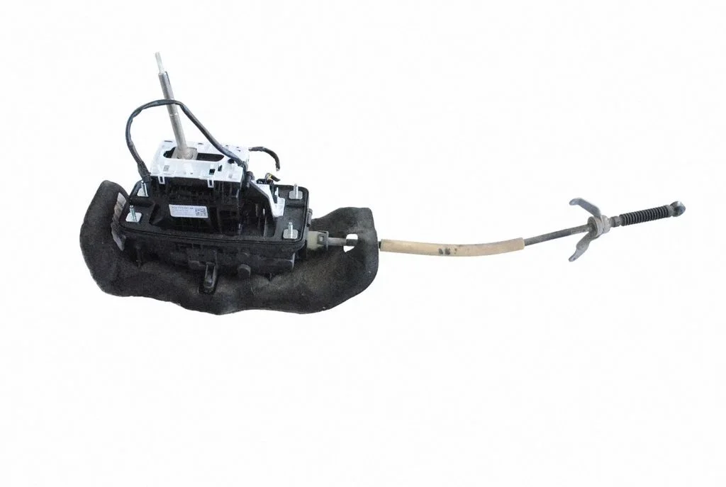 Gear selector mechanism 4G2713041AK