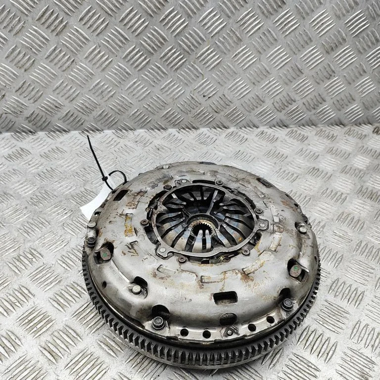 Clutch set kit – Volkswagen Golf Plus (2005-2013)