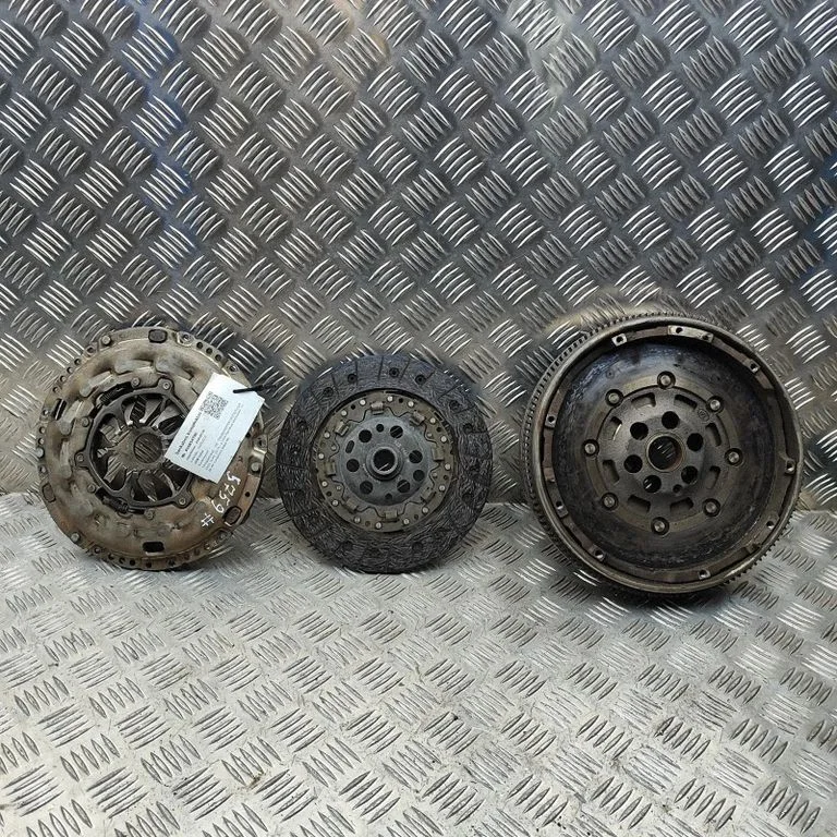 Clutch set kit – Volkswagen Transporter - Caravelle T6 (2016-)